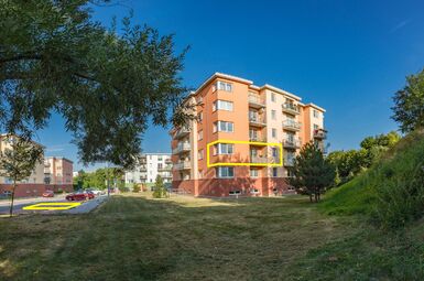 Byt 2+kk+ balkon a parkovací stání, Květná ul., Plzeň - Doudlevce