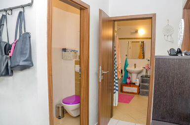 Byt 2+kk+ balkon a parkovací stání, Květná ul., Plzeň - Doudlevce