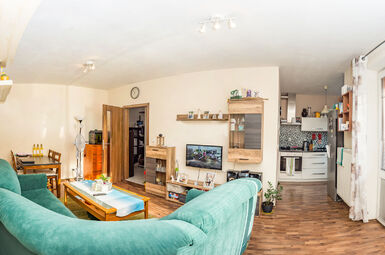 Byt 2+kk+ balkon a parkovací stání, Květná ul., Plzeň - Doudlevce