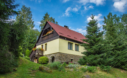 Fotografie nemovitosti - Chalupa 4+1+balkon, předhůří Šumavy, Onen Svět, okr. Klatovy