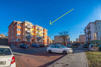 Byt 2+kk+ balkon a parkovací stání, Květná ul., Plzeň - Doudlevce