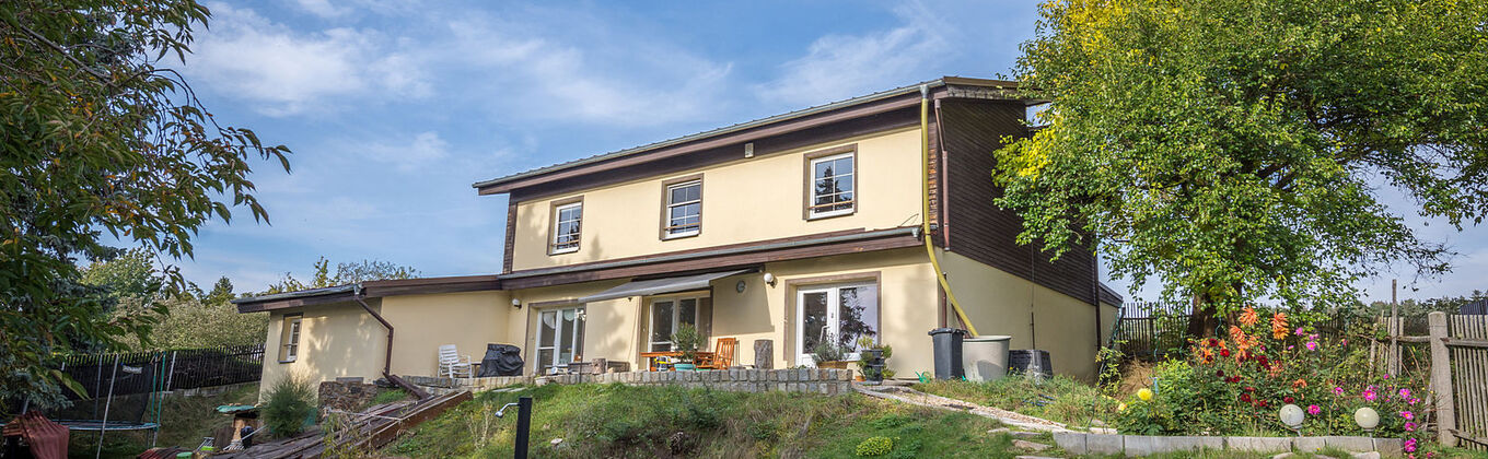 Rodinný dům 8+2, parcela 1.500 m2, Klabava, okr. Rokycany