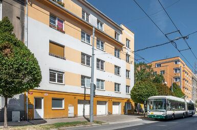 Plzeň, Sladkovského 61