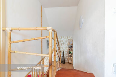 Dům 4+kk s garáží, pergolou, zahradou, Štěnovice