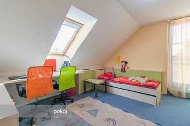 Dům 4+kk s garáží, pergolou, zahradou, Štěnovice