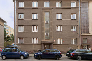 Byt 2+1 a garáž, Plzeň, Zámečnická 17