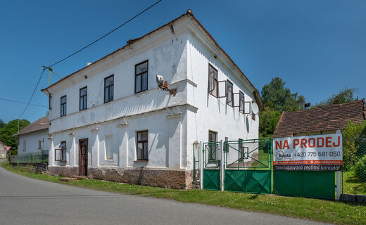 Fotografie nemovitosti - Chalupa s dvorem, stodola, parcela 1.000 m2, Kladrubce, Plzeň - jih