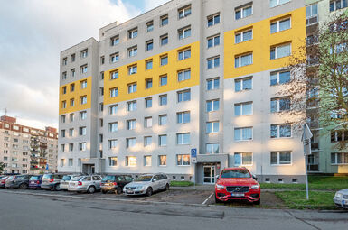 Plzeň, Brněnská ulice 1+1