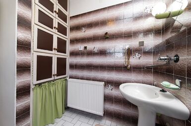 Patrový dům s garáží, balkonem, zahradou, Spálené Poříčí, Plzeň-jih
