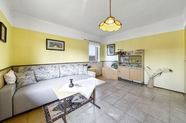 Patrový dům s garáží, balkonem, zahradou, Spálené Poříčí, Plzeň-jih