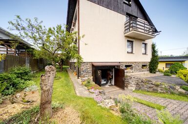 Patrový dům s garáží, balkonem, zahradou, Spálené Poříčí, Plzeň-jih