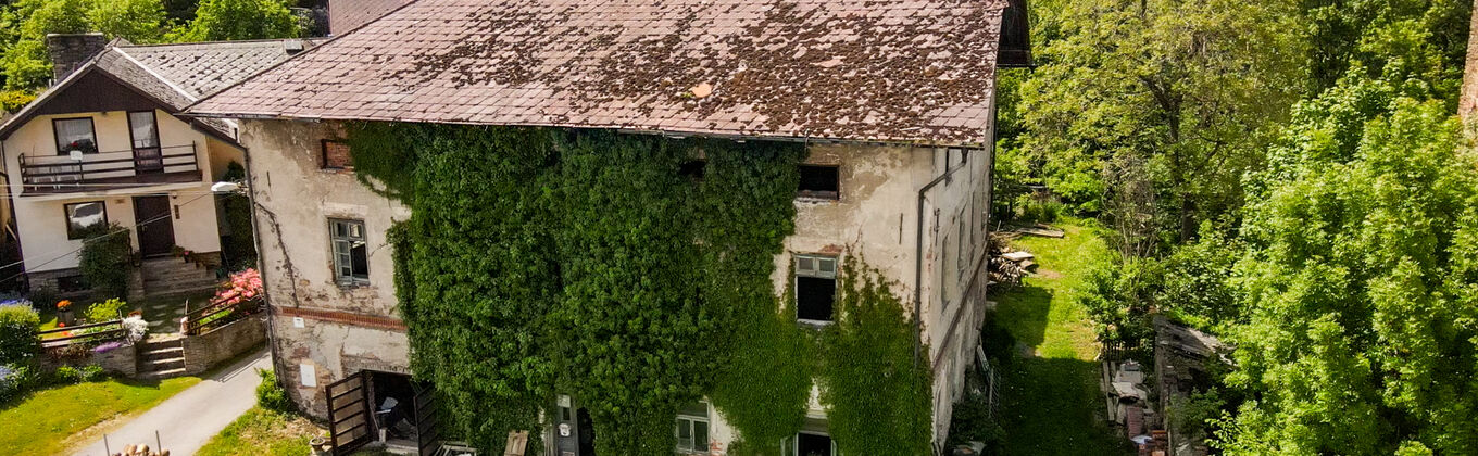 Zadní prostory