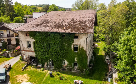 Fotografie nemovitosti - Bývalý pivovar, parcela 4.200 m2, podhůří Šumavy