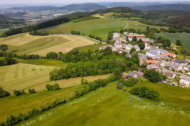 Bývalý pivovar, parcela 4.200 m2, Čachrov. okr. Klatovy