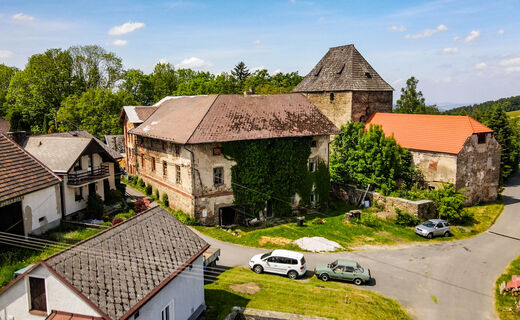 Fotografie nemovitosti - Bývalý pivovar, parcela 4.200 m2, Čachrov. okr. Klatovy
