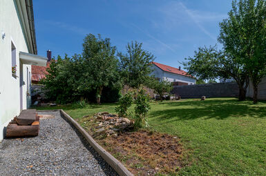 Rodinný dům 3+1, velká půda, parcela 446 m2, Staňkov