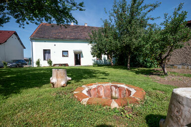 Rodinný dům 3+1, velká půda, parcela 446 m2, Staňkov