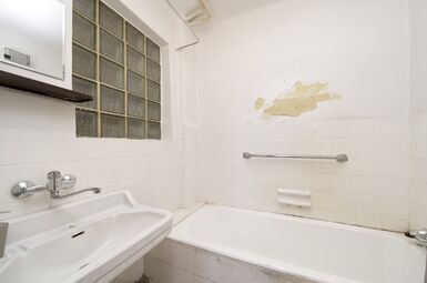 Přízemí - koupelna