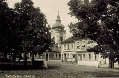 Historické foto budovy