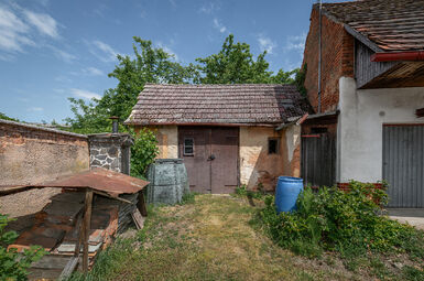 Přístavek u garáže