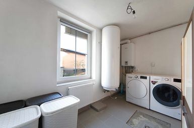 technická místnost - plyn.kotel, boiler