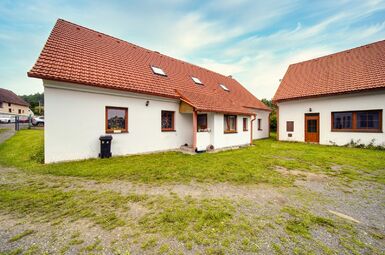 Vyjímečný objekt - soubor 3 budov, Víska u Nepomuka, Plzeň - jih