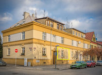 Větší cihlový byt 1+1, plocha 60 m2, velký sklep, zahrádka, Plzeň - Doubravka